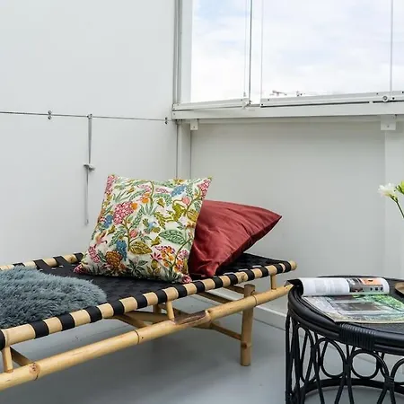 Centralstudio With Rooftop Terrace Apartment Helsinki